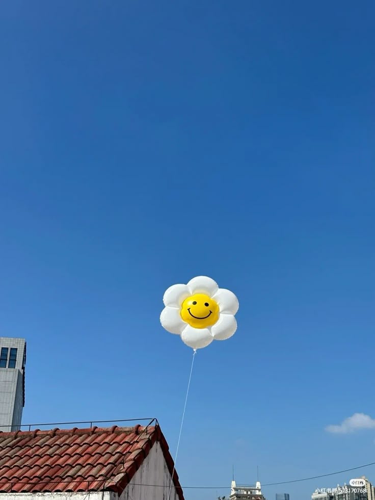 Avatar chill bầu trời 
